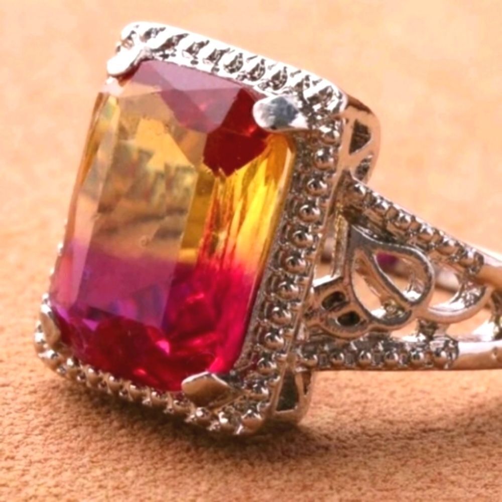 Emery ROSE Gemstone Decor Ring sz 10 - Picture 2 of 7